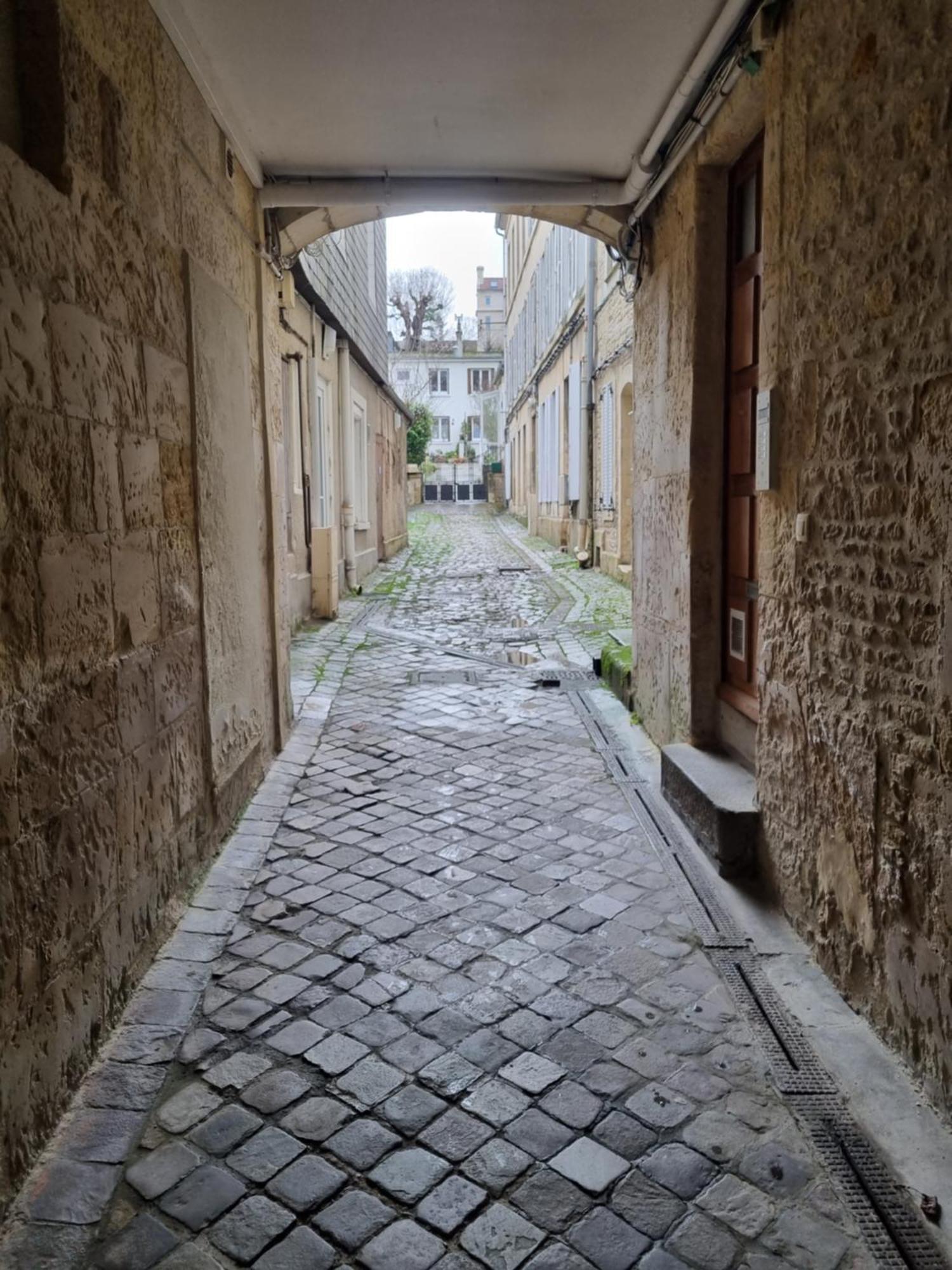Charmant Cocon Au Coeur De Caen Buitenkant foto